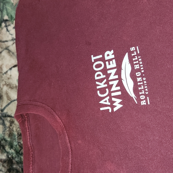 Vintage Rolling Hills Casino JackPot Winner T-Shirt 🎰 - Picture 4 of 4